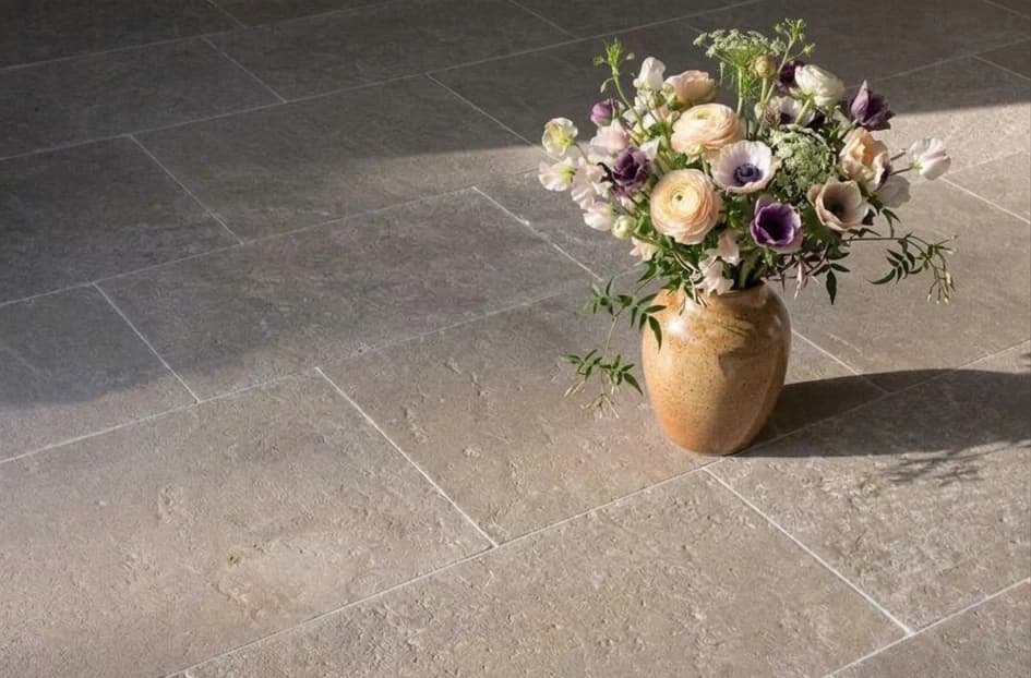 Stone tile flooring